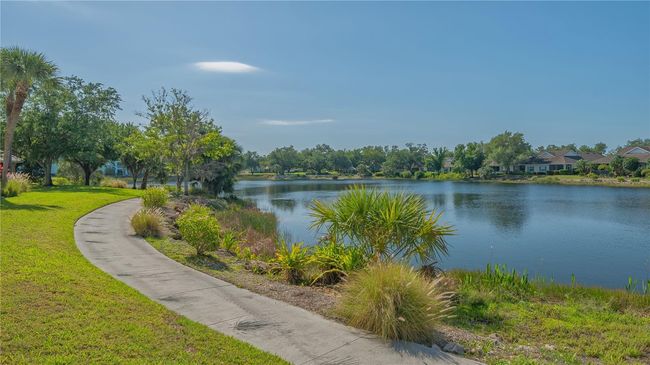 UNIT-305 - 19325 Water Oak Dr, Condo with 2 bedrooms, 1 bathrooms and null parking in PORT CHARLOTTE FL | Image 30