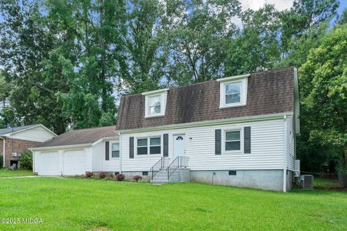 3268 Misty Valley Dr, Macon, GA, 31204-1025 | Card Image