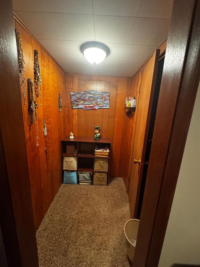 Master Bedroom | Image 11