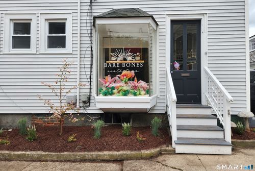 14 Church St, Stonington, CT, 06378-1347 | Card Image