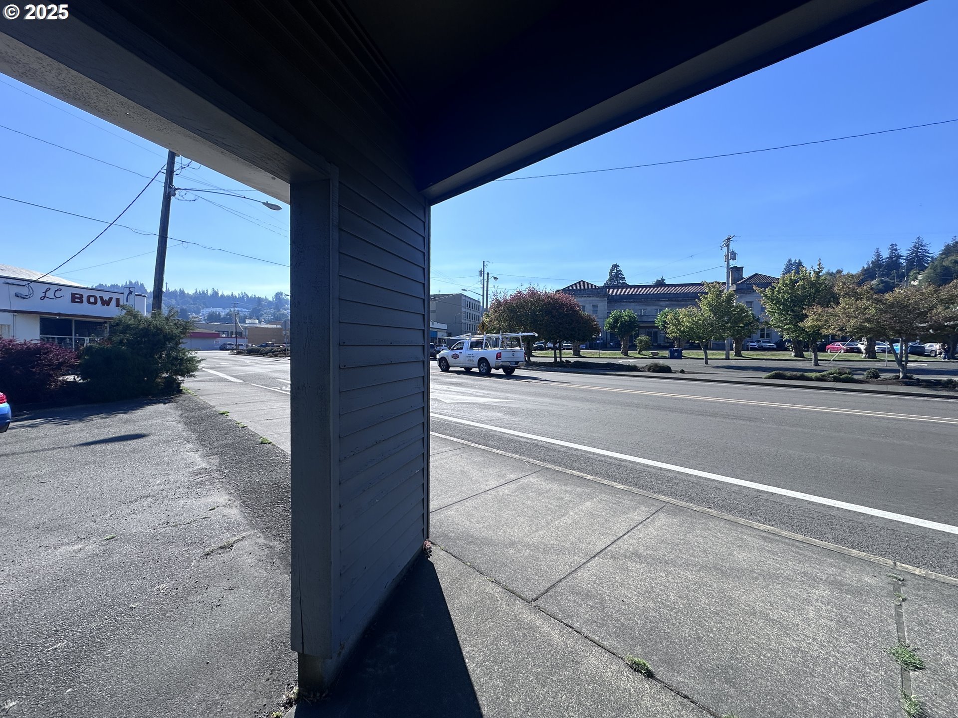 Commercial Sale in Astoria 5