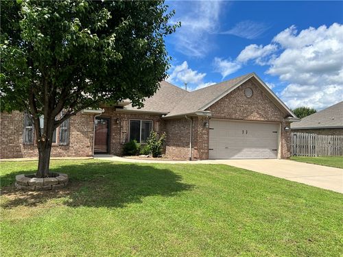 702 Custer St, Prairie Grove, AR, 72753-3177 | Card Image