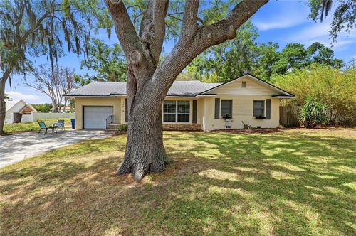 104 11th St Se, Winter Haven, FL, 33880-3115 | Card Image