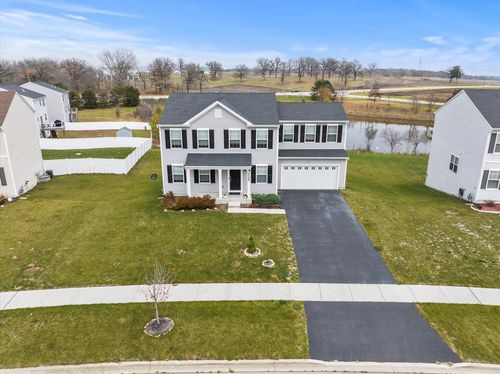 2122 Whitekirk Ln, Yorkville, IL, 60560-2102 | Card Image