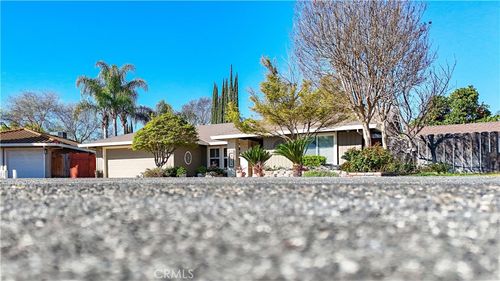 2109 La Paz Ct, Merced, CA, 95340-2718 | Card Image
