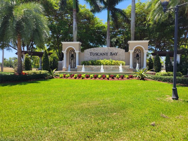 12110 Napoli Ln, Condo with 3 bedrooms, 2 bathrooms and null parking in Boynton Beach FL | Image 38