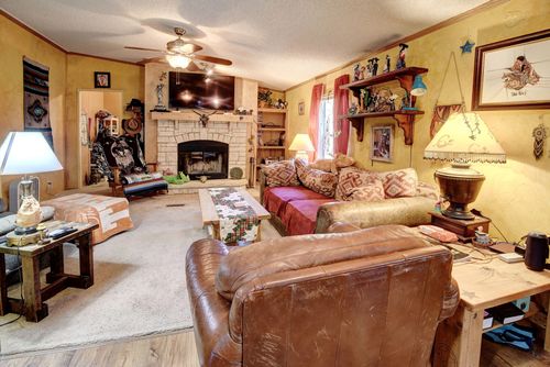 181 Lockwood Rd, Red Rock, TX, 78662-4599 | Card Image