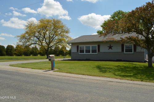 2306 Seevers Rd, Hicksville, OH, 43526-9704 | Card Image
