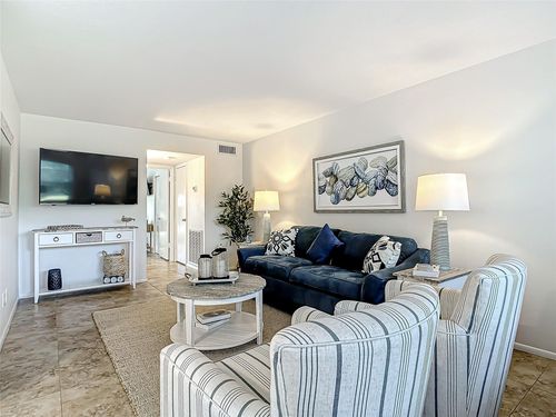 103-110 Spring Lake Ct, VERO BEACH, FL, 32962 | Card Image