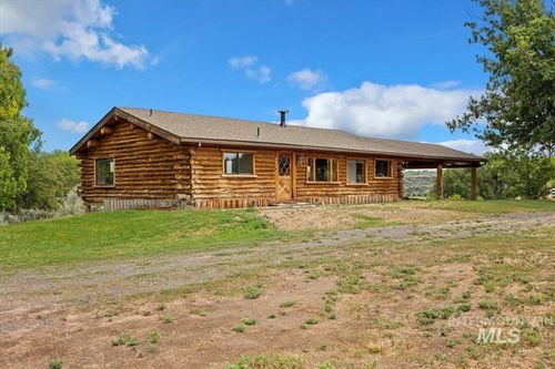 982 E 2700 S, Hagerman, ID, 83332-5642 | Card Image