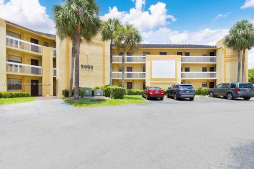 apt-205-9022 Nw 28th Dr, Coral Springs, FL, 33065-5215 | Card Image