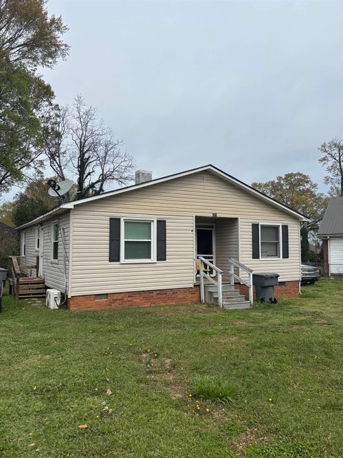 204 E Fremont Ave, Spartanburg, SC, 29303-2933 | Card Image