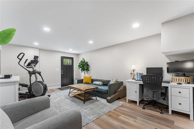 135 Crandall Rd, House other with 3 bedrooms, 3 bathrooms and 7 parking in Tiverton RI | Image 28