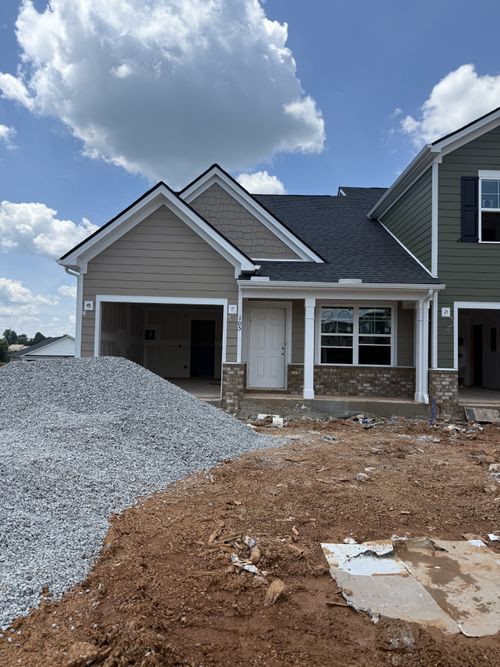 105 Coleson Ln, Pleasant View, TN, 37146 | Card Image