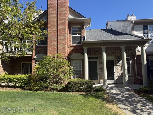 3399 Tremonte Cir S, Rochester, MI, 48306-5005 | Card Image