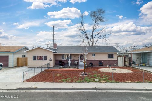 595 Cora Way, Fallon, NV, 89406-3710 | Card Image