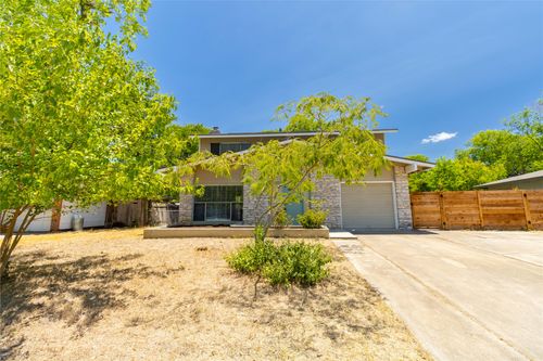 5111 Creekline Dr, Austin, TX, 78745-2224 | Card Image