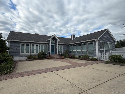 33 Bath St, Lido Beach, NY, 11561-5006 | Card Image