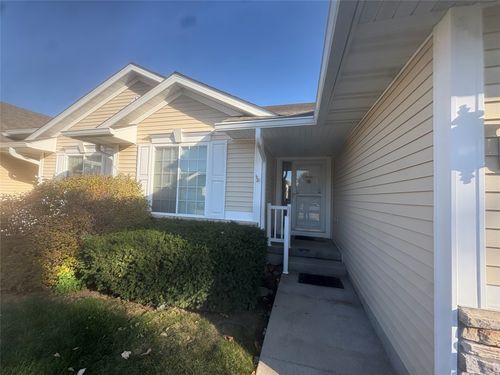 6015 Nw 49th St, Johnston, IA, 50131-1163 | Card Image