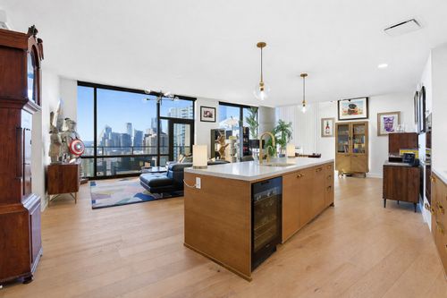 apt-1908-70 Rainey St, Austin, TX, 78701-4745 | Card Image