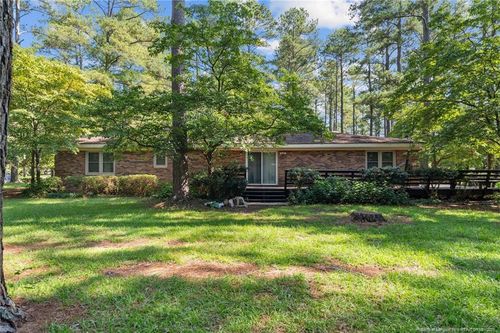 5945 Muscat Rd, Hope Mills, NC, 28348-8670 | Card Image