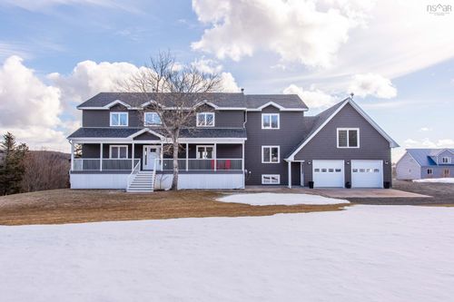 17 Triton Brook Crt, Fairmont, NS, B2G2K9 | Card Image