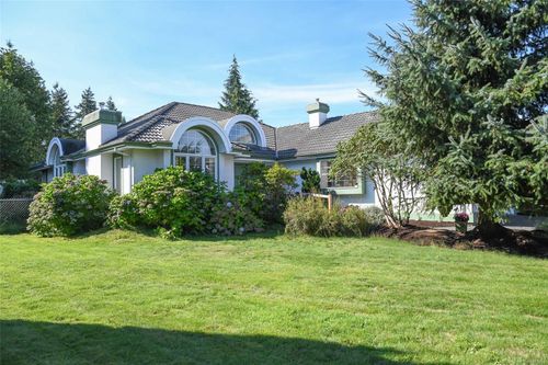 1991 Fairway Dr, Campbell River, BC, V9H1R5 | Card Image