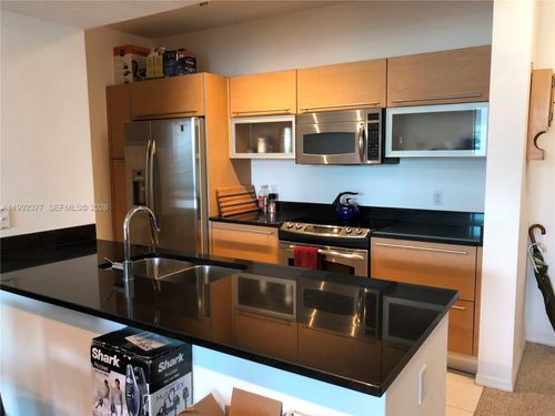 apt-3900-951 Brickell Ave, Miami, FL, 33131-3943 | Card Image