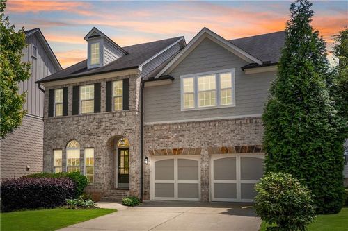 667 Creswell Park, Smyrna, GA, 30082-4937 | Card Image