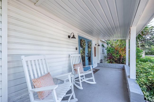 5905 N Eustace Ave, House other with 3 bedrooms, 2 bathrooms and null parking in TAMPA FL | Image 5