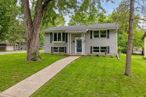 1659 Heron Ln, Mound, MN, 55364-1233 | Card Image