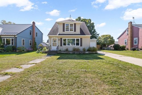 211 Spring Street, Campbellsport, WI, 53010 | Card Image