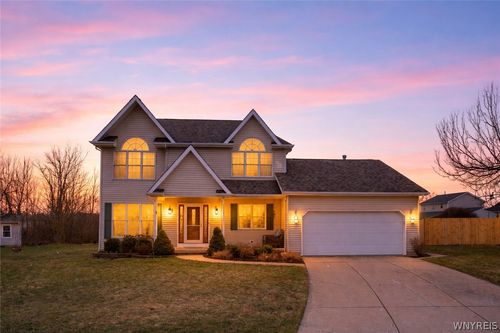 4620 Thornwood Court, Hamburg, NY, 14075 | Card Image