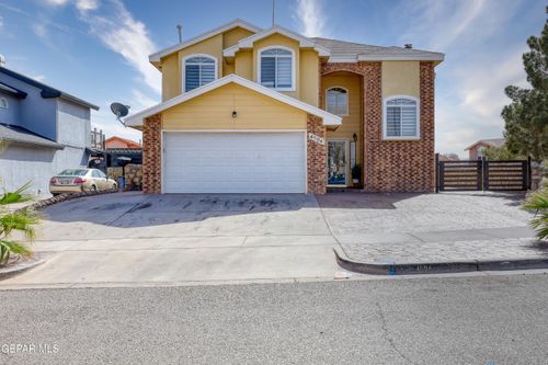 4504 Loma Canada Ct, El Paso, TX, 79934-4132 | Card Image