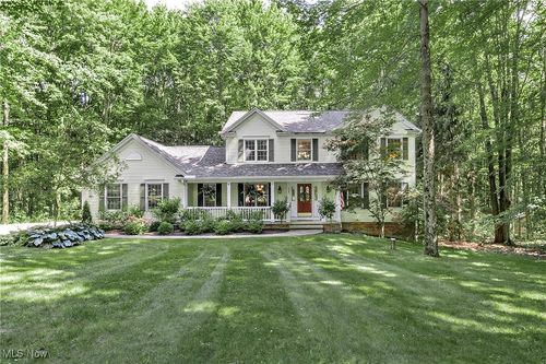 1040 Whisperwood Lane, Aurora, OH, 44202 | Card Image