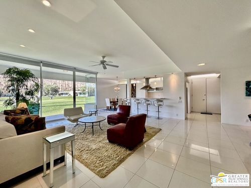 197 Desert Lakes Dr, Palm Springs, CA, 92264-5526 | Card Image