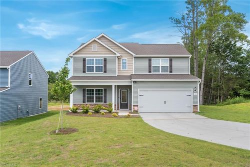 100 Macintosh Dr, King, NC, 27021-8845 | Card Image