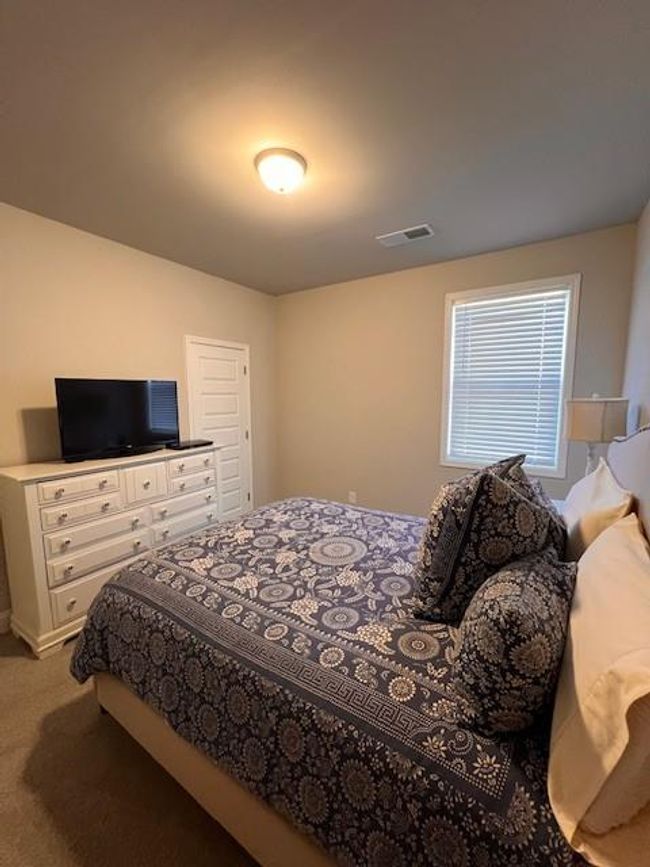 1935 Manor Pointe Dr, Condo with 3 bedrooms, 3 bathrooms and null parking in Cumming GA | Image 35