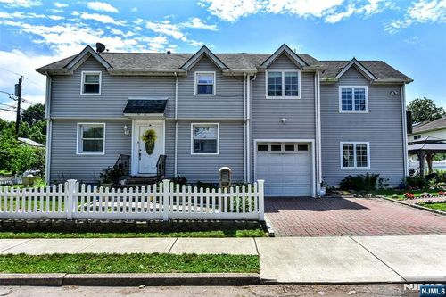 32-12 Raphael St, Fair Lawn, NJ, 07410-4740 | Card Image