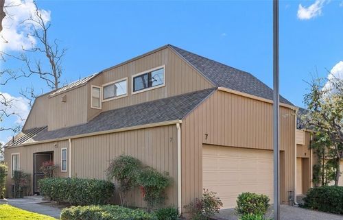 11-7 Sweetwater, Irvine, CA, 92603-3427 | Card Image