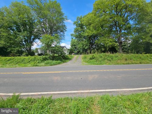 11145 Brent Town Rd, Catlett, VA, 20119-2411 | Card Image