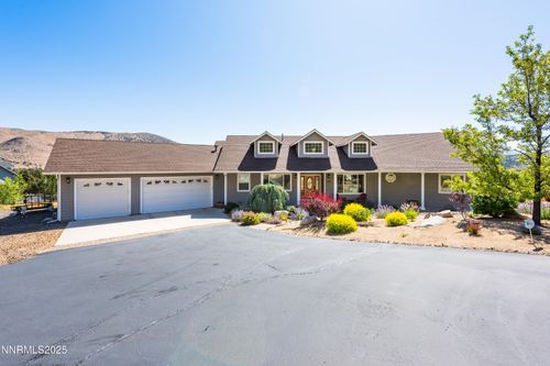 1533 Alba Vis, Gardnerville, NV, 89410-7036 | Card Image