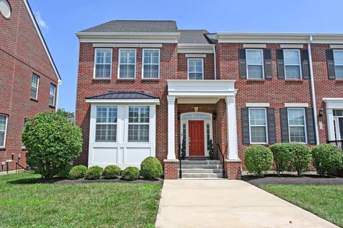 9228 Beacon St, Mason, OH, 45040 | Card Image