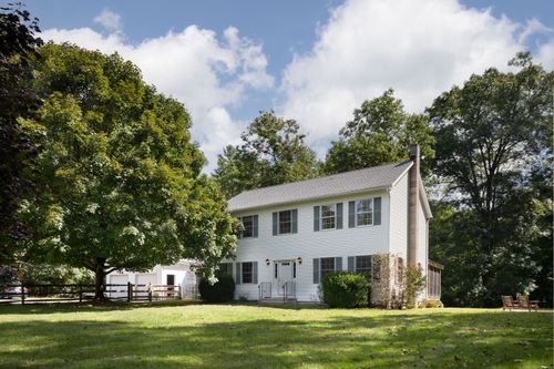 13 Seneca Ln, Salisbury, CT, 06068-7705 | Card Image