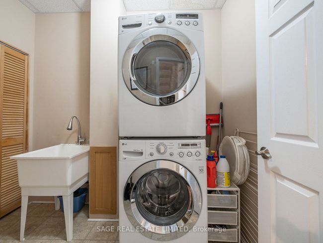 7 - 3071 Treadwells Dr, Condo with 3 bedrooms, 3 bathrooms and 2 parking in Mississauga ON | Image 8