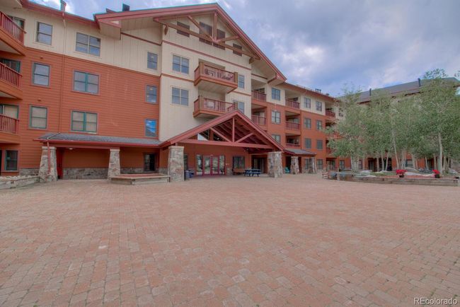 334 - 105 Wheeler Cir, Condo with 1 bedrooms, 1 bathrooms and 1 parking in Frisco CO | Image 17