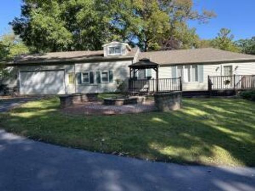 N3125 Tamarack Rd, Lake Geneva, WI, 53147-3129 | Card Image