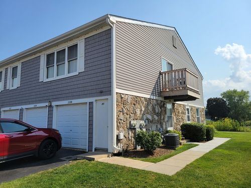 1108-1108 Hampton Hbr, Schaumburg, IL, 60193-4220 | Card Image