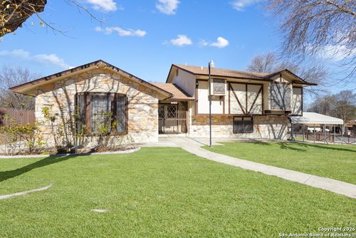 6107 Town Wood St, San Antonio, TX, 78238-5029 | Card Image