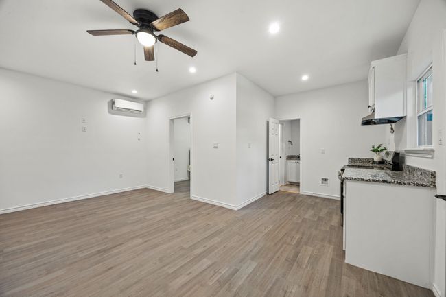 136 N Bronco Ct, House other with 4 bedrooms, 4 bathrooms and null parking in Springtown TX | Image 25